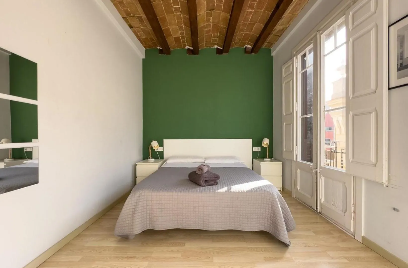 Ferienwohnung Fuer 3 Personen Ca 40 Qm In Barcelona-Gracia, Costa Brava Costa Del Maresme 0*, Barcelona